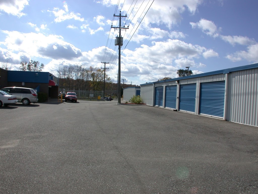 Schooner Self Storage | 70 Belcan Pl, Waterloo, ON N2L 6A8, Canada | Phone: (519) 885-8855