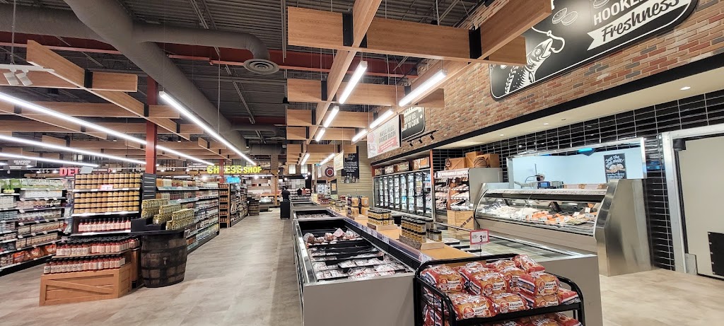 Farm Boy | 2441 Lakeshore Rd W, Oakville, ON L6L 5V5, Canada | Phone: (905) 465-3307