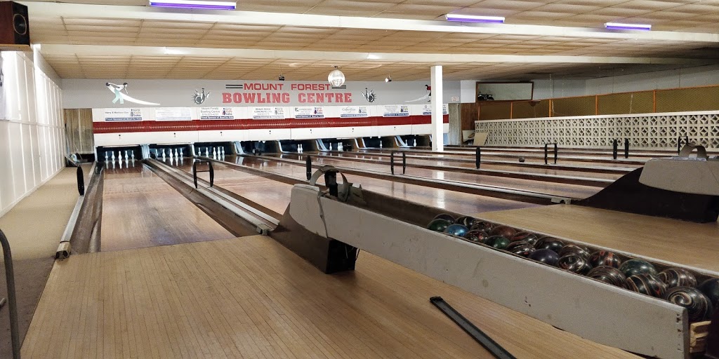 Mount Forest Bowling Centre | 350 Foster St, Mount Forest, ON N0G 2L1, Canada | Phone: (519) 323-4237