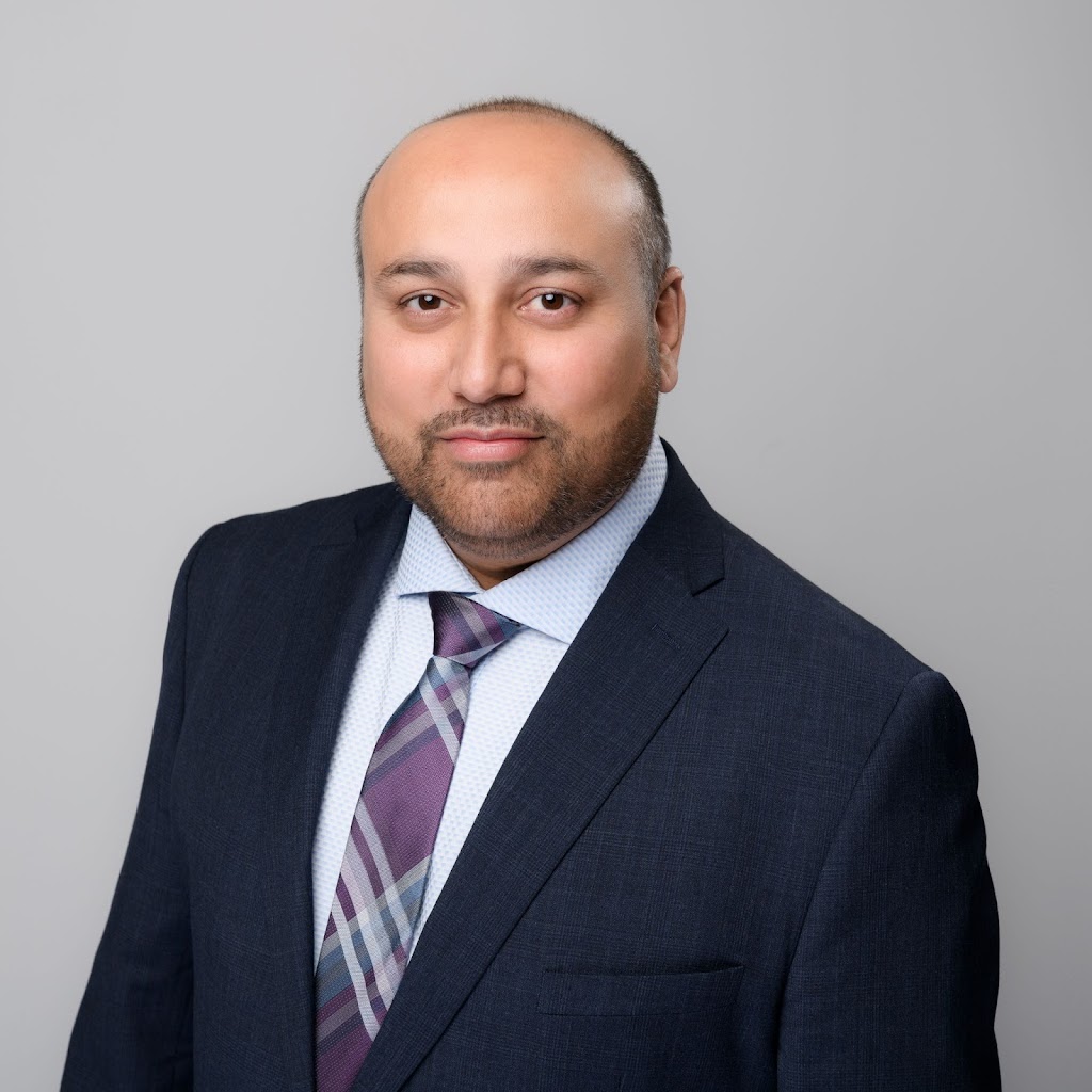 Tajinder Lall / RE/MAX CHAMPIONS REALTY INC. | 1098 Peter Robertson Blvd #25, Brampton, ON L6R 3A5, Canada | Phone: (289) 277-6725