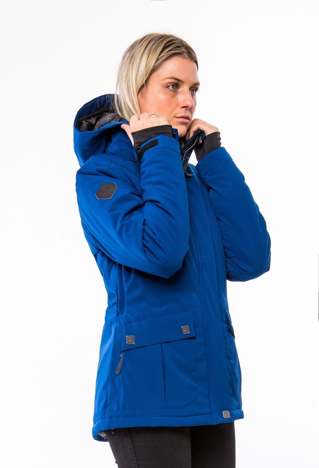 KLo Canada Outerwear | 1656 Pl. de Lierre, Laval, QC H7G 4X7, Canada | Phone: (438) 518-5666