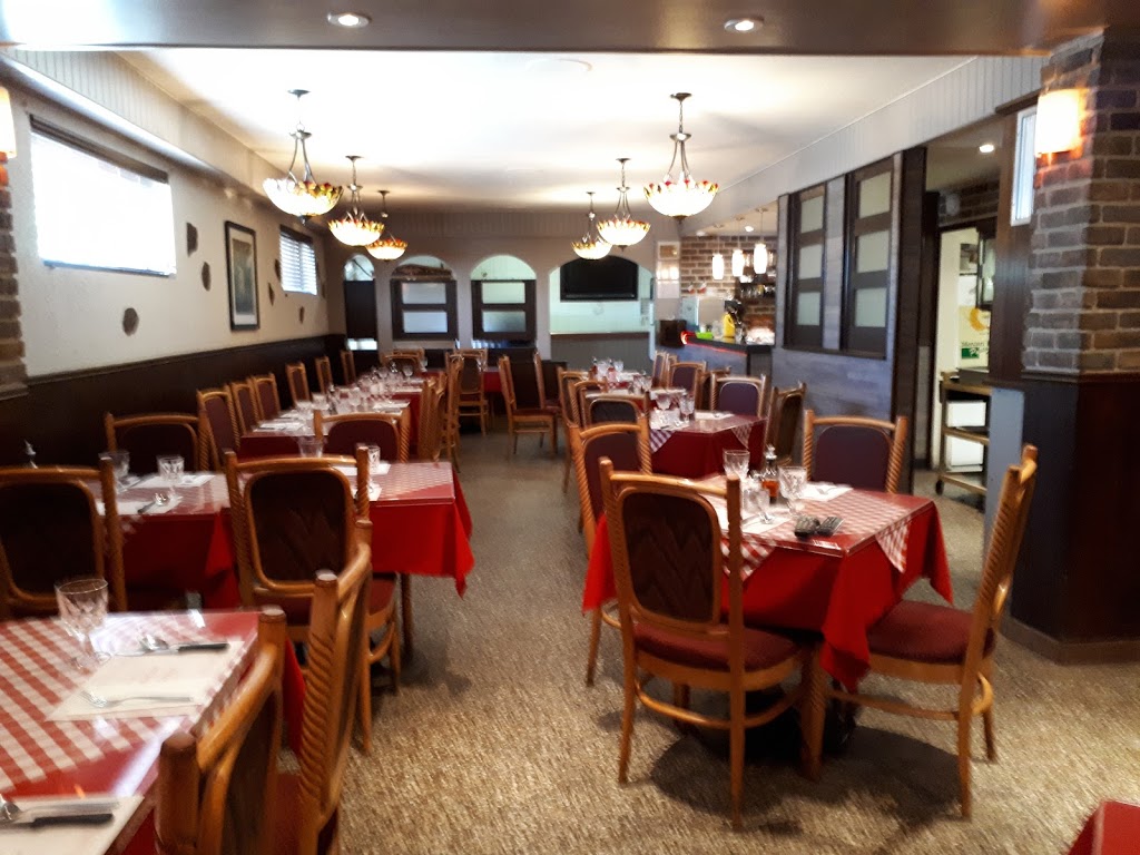 Mercuri Pizzeria | 121 Boulevard DAnjou, Châteauguay, QC J6K 1C4, Canada | Phone: (450) 691-3940