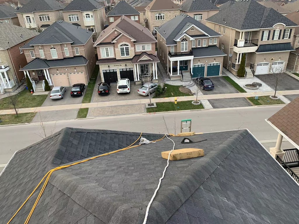 Outstanding roofing | 70 Milner Ave unit 6, Scarborough, ON M1S 3P8, Canada | Phone: (647) 200-0613