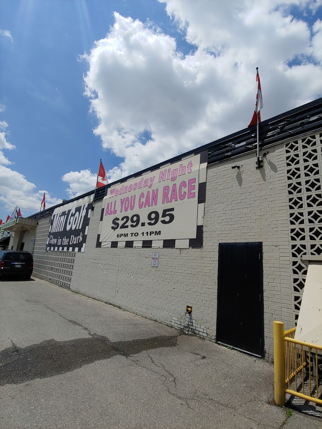 401 Mini-Indy Go-Karts | 37 Stoffel Dr, Etobicoke, ON M9W 6A8, Canada | Phone: (416) 614-6789