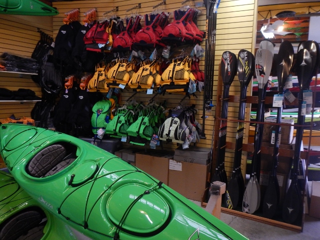 Frontenac Outfitters Canoe & Kayak Centre | 6674 Bedford Rd, Sydenham, ON K0H 2T0, Canada | Phone: (613) 376-6220