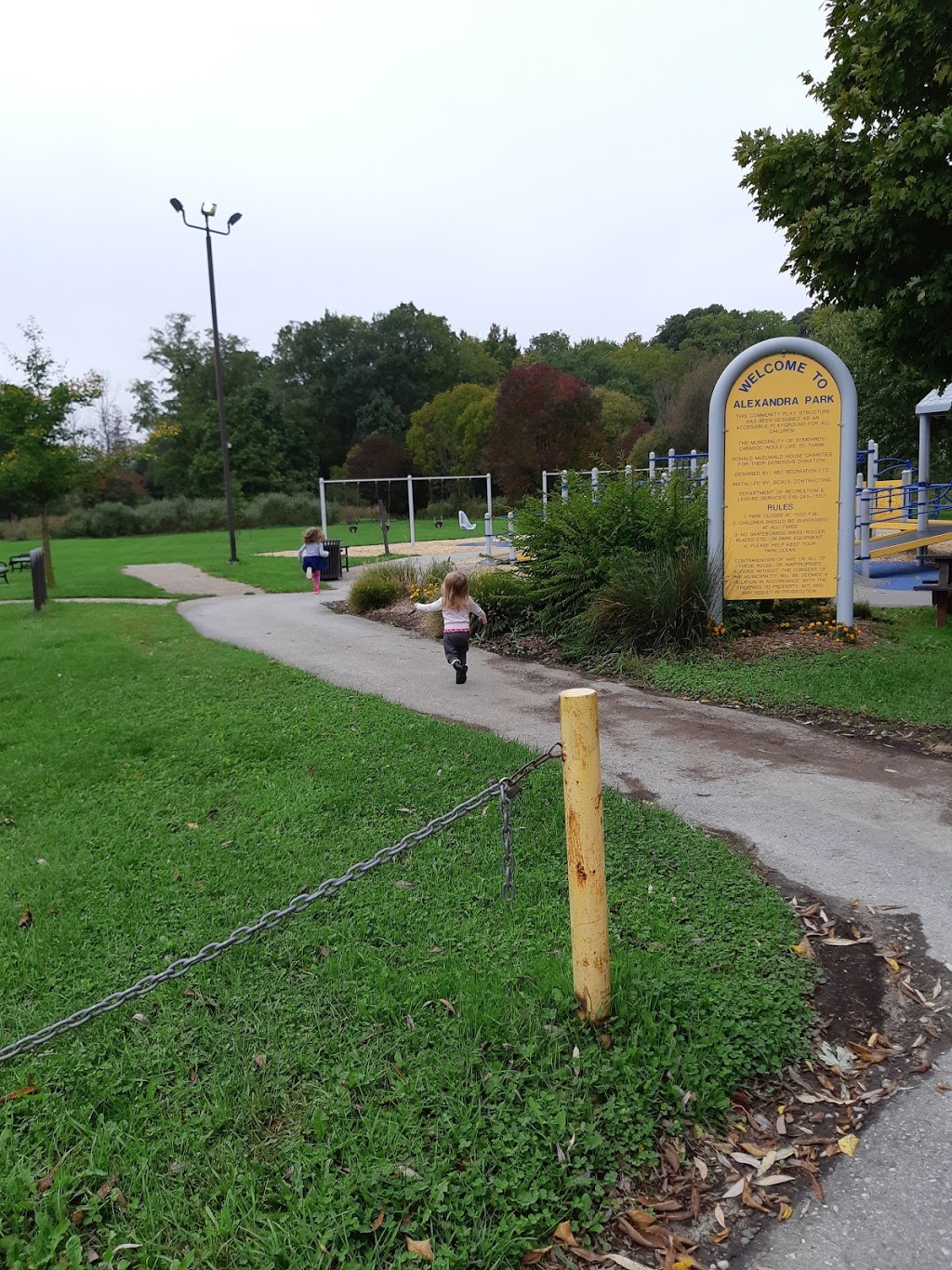 Strathroy Rotary Splash Pad | 280 Caradoc St N, Strathroy, ON N7G 2M8, Canada