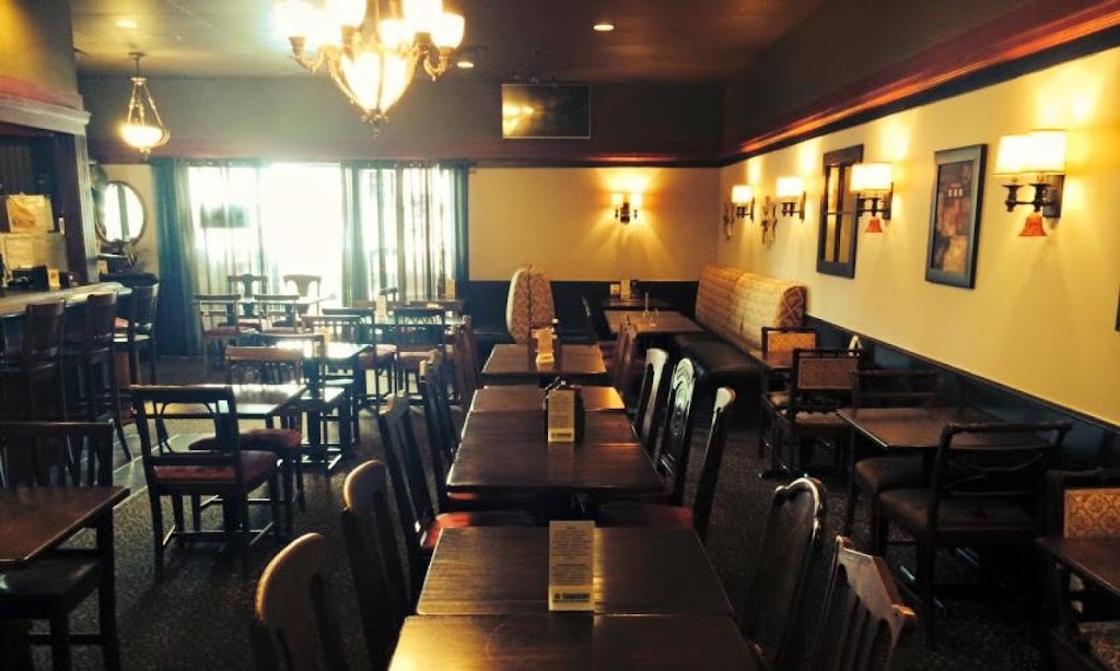 Churchill Arms | 355 Erb St W, Waterloo, ON N2L 1W4, Canada | Phone: (519) 746-2530