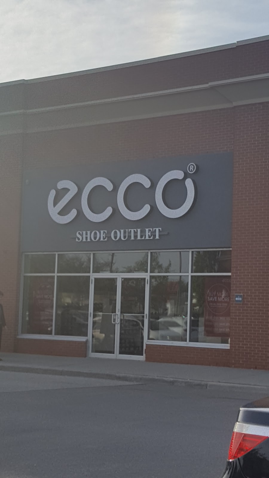 ECCO OUTLET Major Mackenzie Drive East | 1070 Major Mackenzie Dr E F105, Richmond Hill, ON L4S 1P3, Canada | Phone: (905) 737-9452