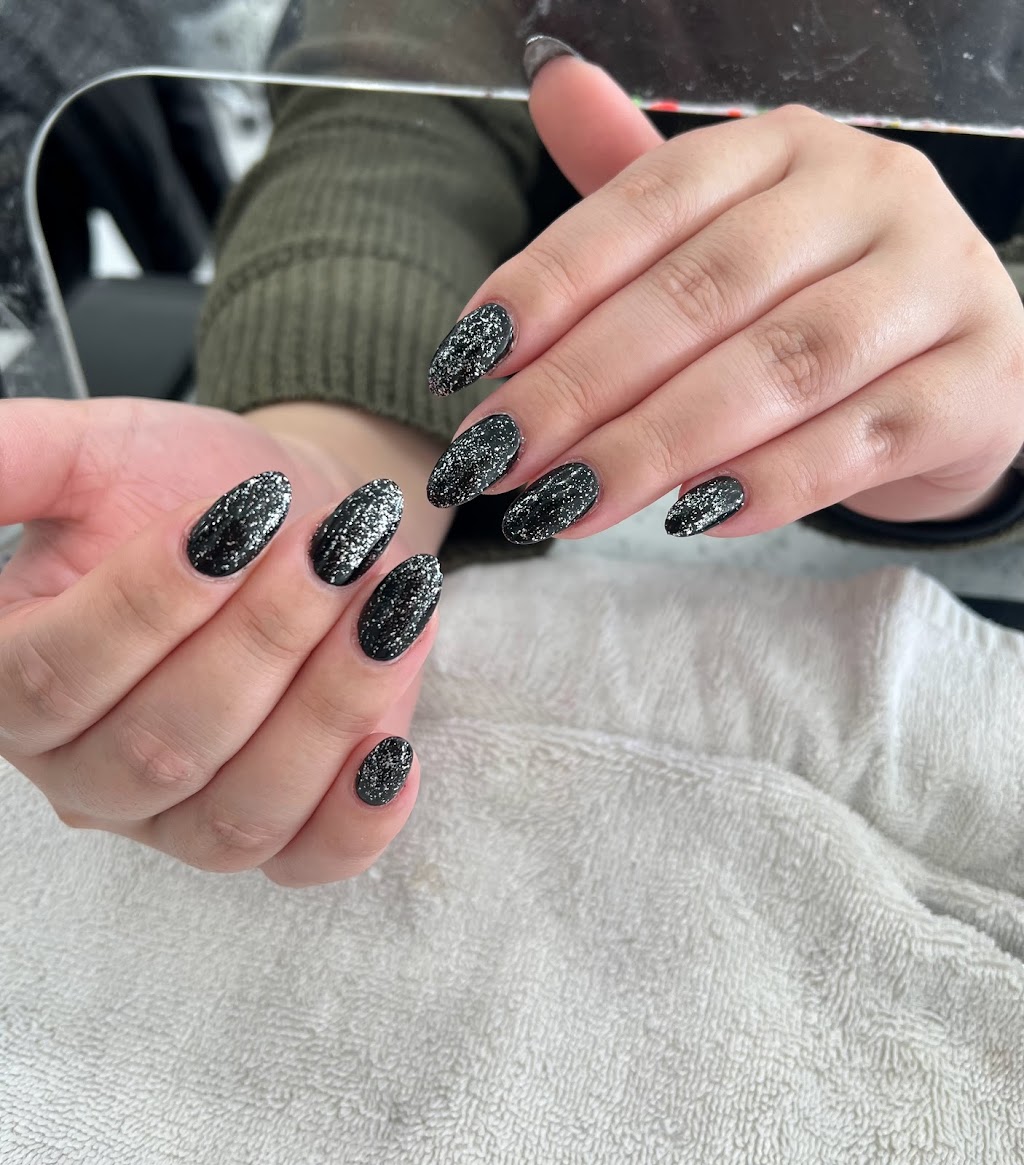 Simple Nails | 269 Main St S, Mount Forest, ON N0G 2L1, Canada | Phone: (519) 509-6886