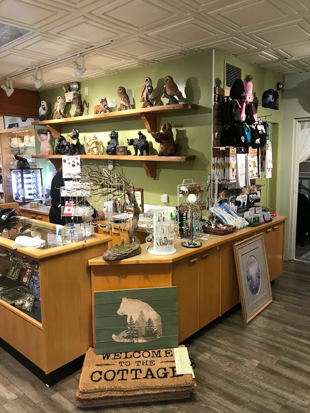 Rocky Mountain General Store | 307 Wind Flower Ave, Waterton Park, AB T0K 2M0, Canada | Phone: (403) 859-2191