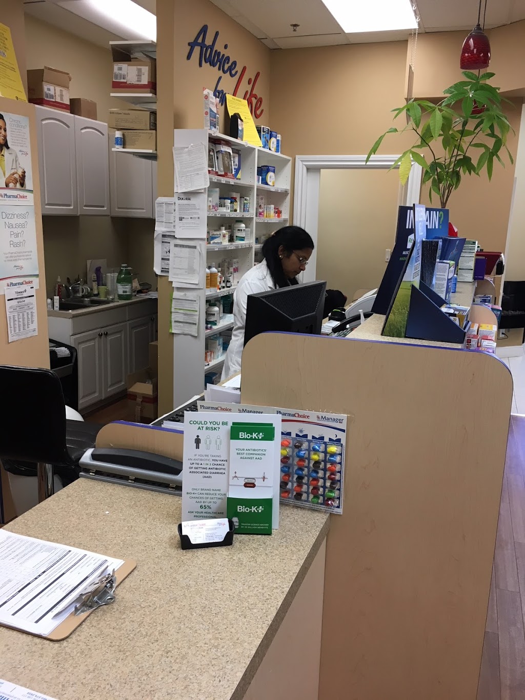 Peoples PharmaChoice | 35 Stone Church Rd, Ancaster, ON L9K 1S4, Canada | Phone: (905) 648-9884