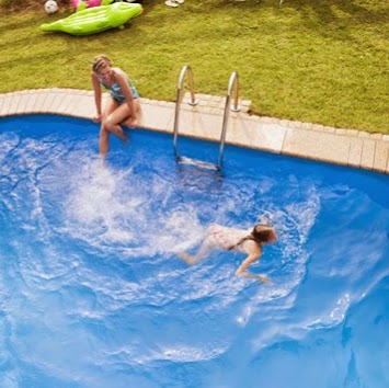 Piscine Ultra Inc | 975 Rue Reynald, Saint-Jérôme, QC J5L 1R7, Canada | Phone: (450) 592-0944