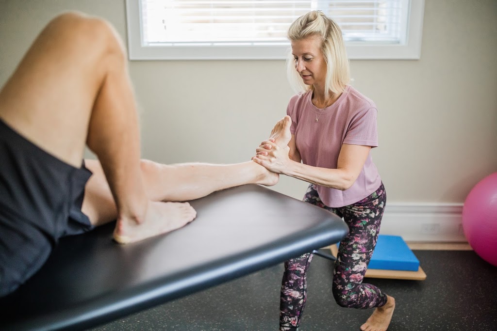 Physio by Steph | 17 Totteridge Rd, Etobicoke, ON M9A 1Y9, Canada | Phone: (416) 953-2259