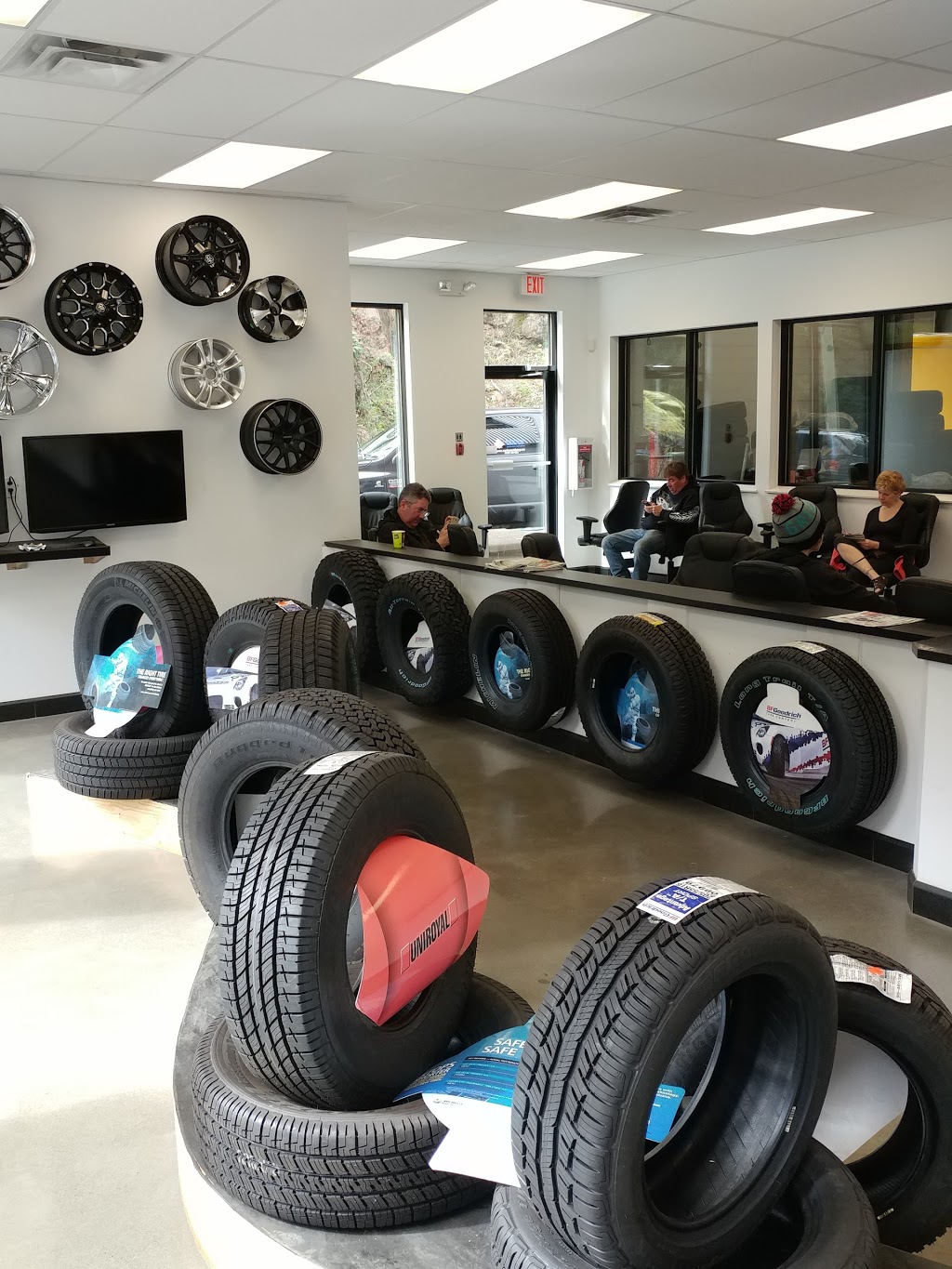 Westcoast Tire & Wheel Ltd | 4730 Sooke Rd, Victoria, BC V9C 4C1, Canada | Phone: (250) 642-4044