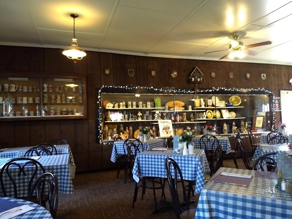 Scharfs German Restaurant und Bar | 2683 Clinton St, West Seneca, NY 14224, USA