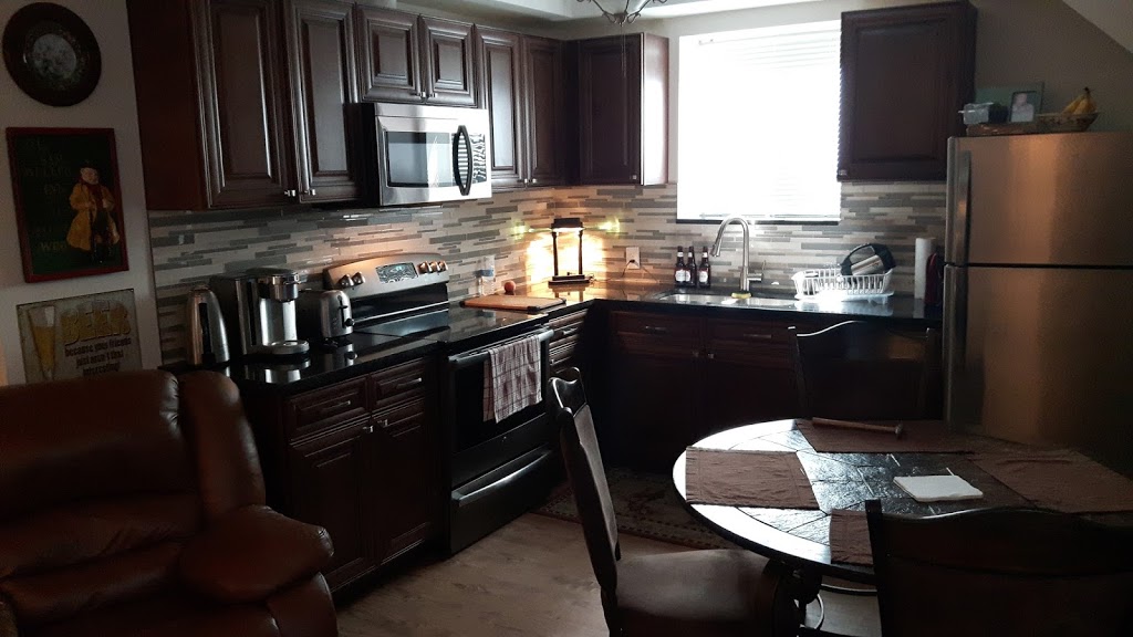 Skyway Kitchens and Granite | 360 York Rd, Niagara-on-the-Lake, ON L0S 1J0, Canada | Phone: (905) 380-2084