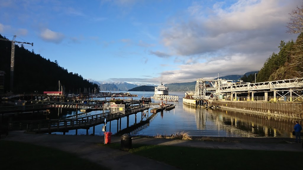 Sewells Marina Boat Launch | 6409 Bay St, West Vancouver, BC V7W 3H5, Canada | Phone: (604) 921-3474