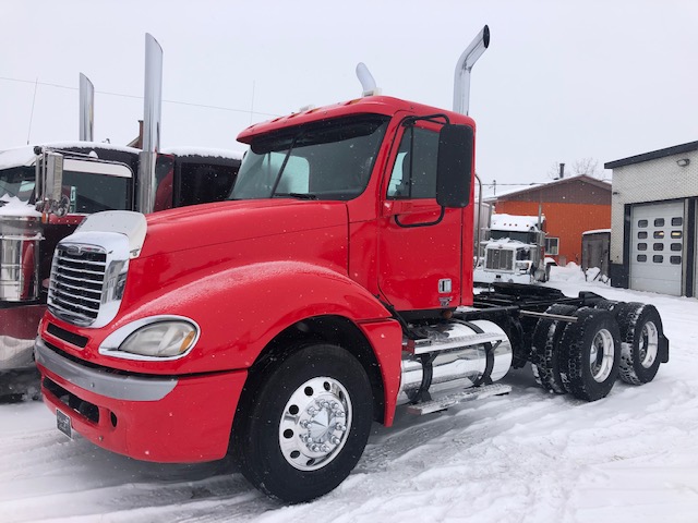 Camions Wilfrid Lussier | 364 Chemin de Touraine, Sainte-Julie, QC J3E 1Y2, Canada | Phone: (450) 649-1420