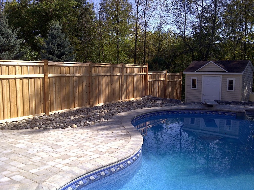 Fence One | 3850 Milton Rd, Navan, ON K4B 1H8, Canada | Phone: (613) 656-1212