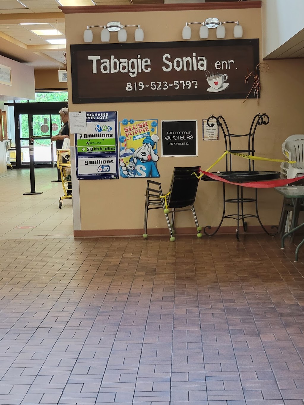 Tabagie Sonia | 1200 Bd Ducharme, La Tuque, QC G9X 3Z9, Canada | Phone: (819) 523-5797