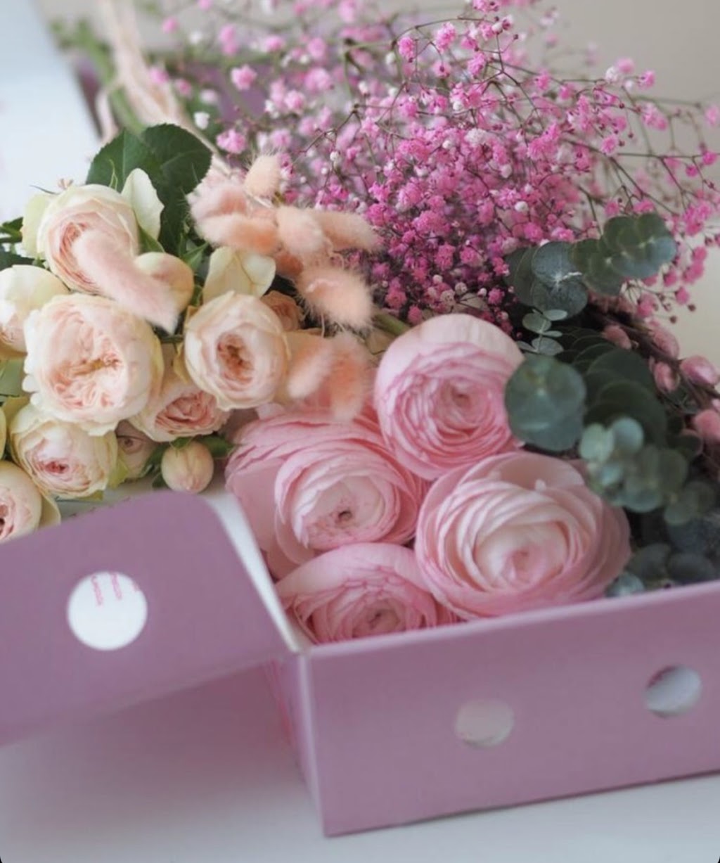 Bloom Deal Flower Subscription | 1393 Pinecliff Rd, Oakville, ON L6M 3Z1, Canada | Phone: (289) 400-5567