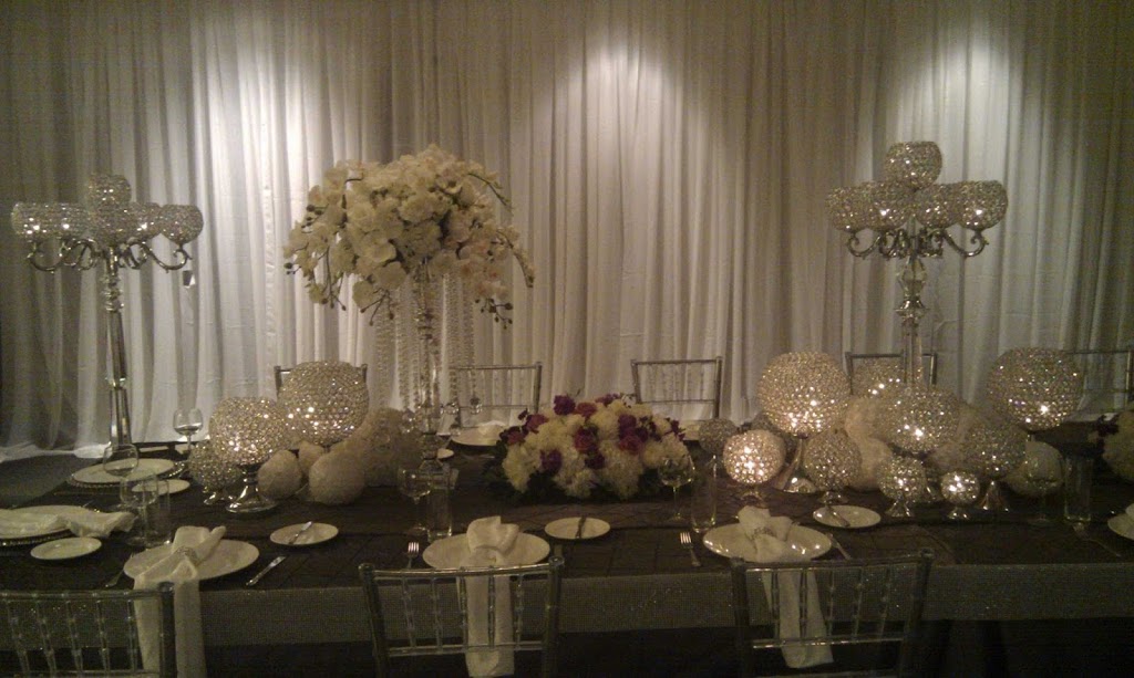 ORCHIDS AND ORGANZA | 79 Wilson St, Oakville, ON L6K 3G4, Canada | Phone: (647) 999-8686