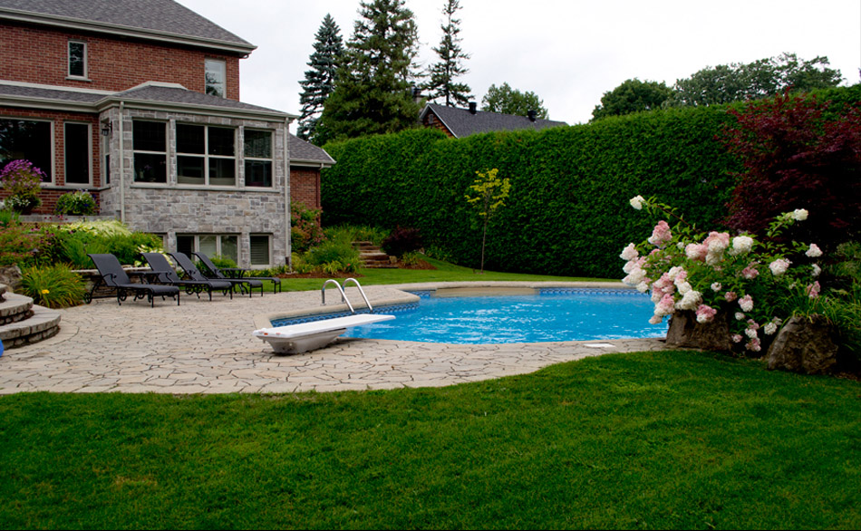 Terre En Fleur inc Amenagements paysagers | Landscaper | 208 Rue Robinson, Saint-Eustache, QC J7R 5S5, Canada | Phone: (450) 974-2113