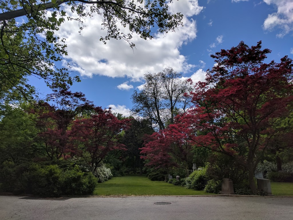 Mount Pleasant Cemetery | 5 Heath Crescent, Toronto, ON M4T 2C1, Canada