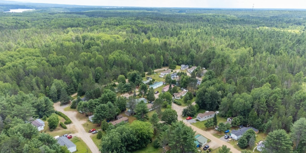 Shady Pines Mobile Home Park | 1 Shady Pines Ln, Chalk River, ON K0J 1J0, Canada | Phone: (613) 699-0522