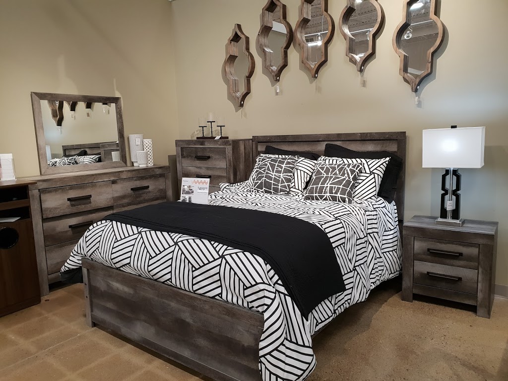 Ashley HomeStore | 45 Red Maple Rd, Richmond Hill, ON L4B 4M6, Canada | Phone: (905) 763-6020