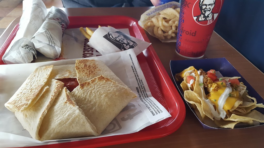 Taco Bell | 1915 Hyde Park Rd, London, ON N6H 0A3, Canada | Phone: (519) 471-2283