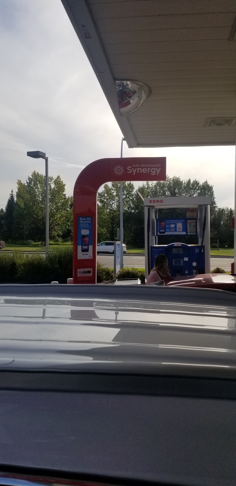 ESSO Smart Stop 37844 | 2000 Sherwood Dr, Sherwood Park, AB T8A 0Z1, Canada | Phone: (780) 400-0380