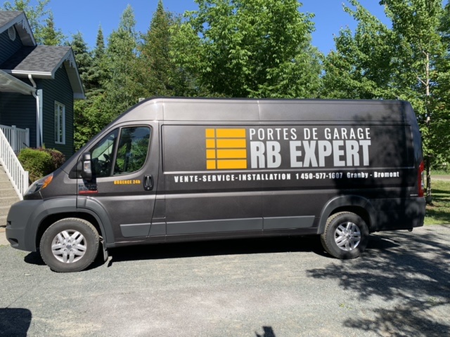 Portes de garage RB expert | 1008 Rue Marcoux LOCAL #210, Granby, QC J2J 2M8, Canada | Phone: (450) 577-1607