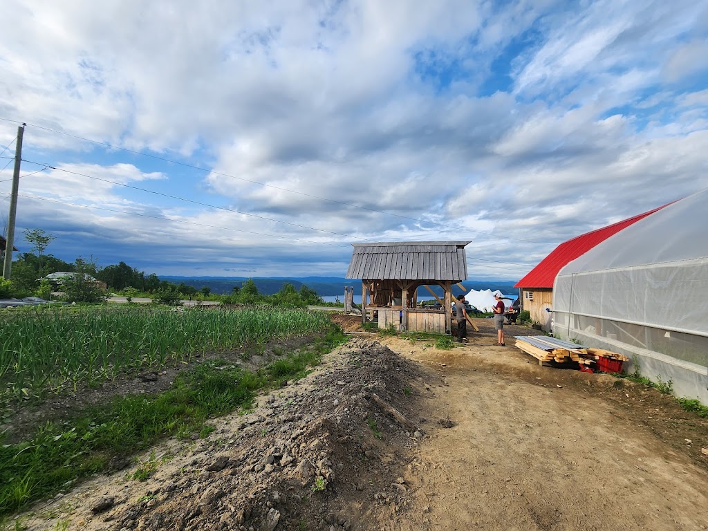 Les Paysans du Fjord | Micro-ferme écologique | 385 du, Vieux-Chemin, Le Fjord-du-Saguenay, QC G0V 1M0, Canada | Phone: (581) 398-1944