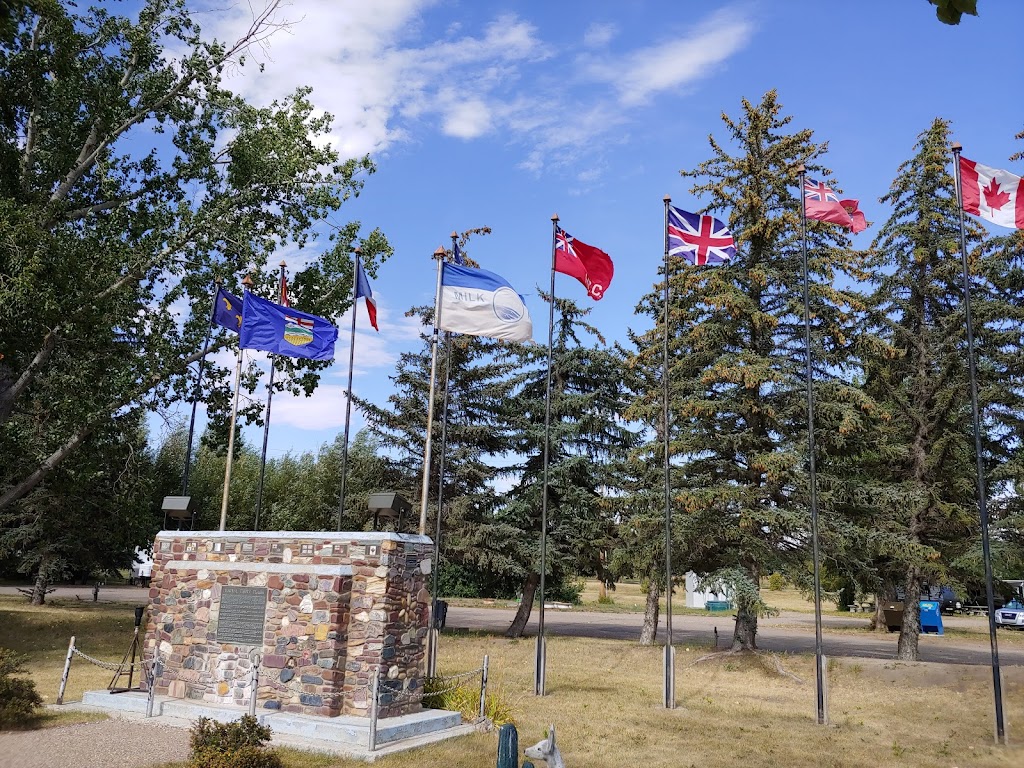 8 Flags Campground | 324 Railway St, Milk River, AB T0K 1M0, Canada | Phone: (403) 647-4282