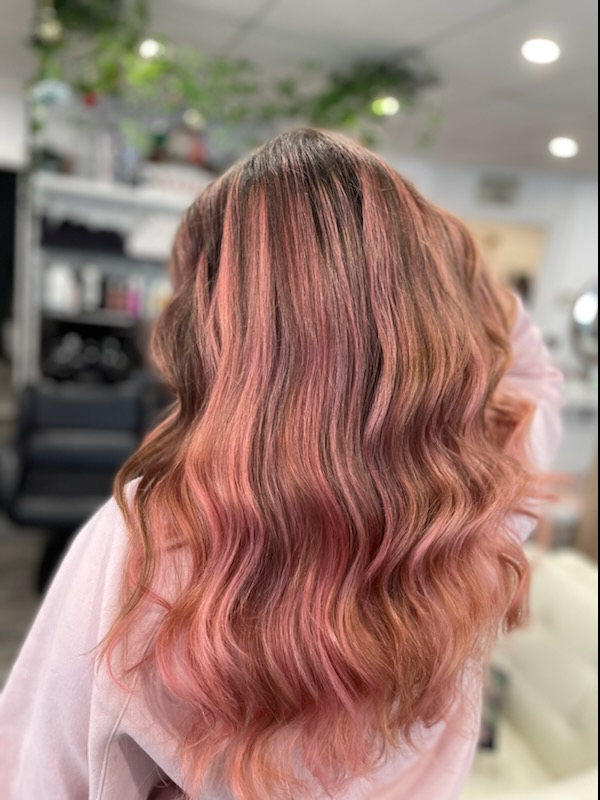 Coiffure Alyssa Laval-Ouest | 980 Bd Arthur-Sauvé, Laval, QC H7R 2V5, Canada | Phone: (438) 990-9343