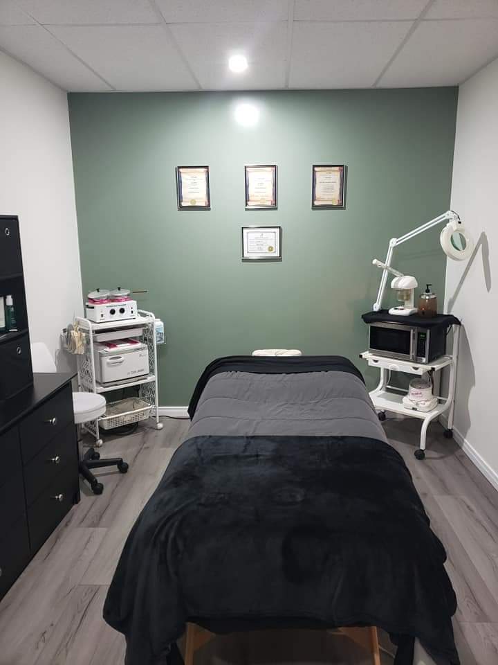 Body & Beauty Therapy | 425 Rue Principale, Grenville, QC J0V 1J0, Canada | Phone: (613) 307-1054