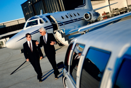 Caledon AirPort Taxi | Nutwood Way # 21, Brampton, ON L6R 0X7, Canada | Phone: (888) 305-0988