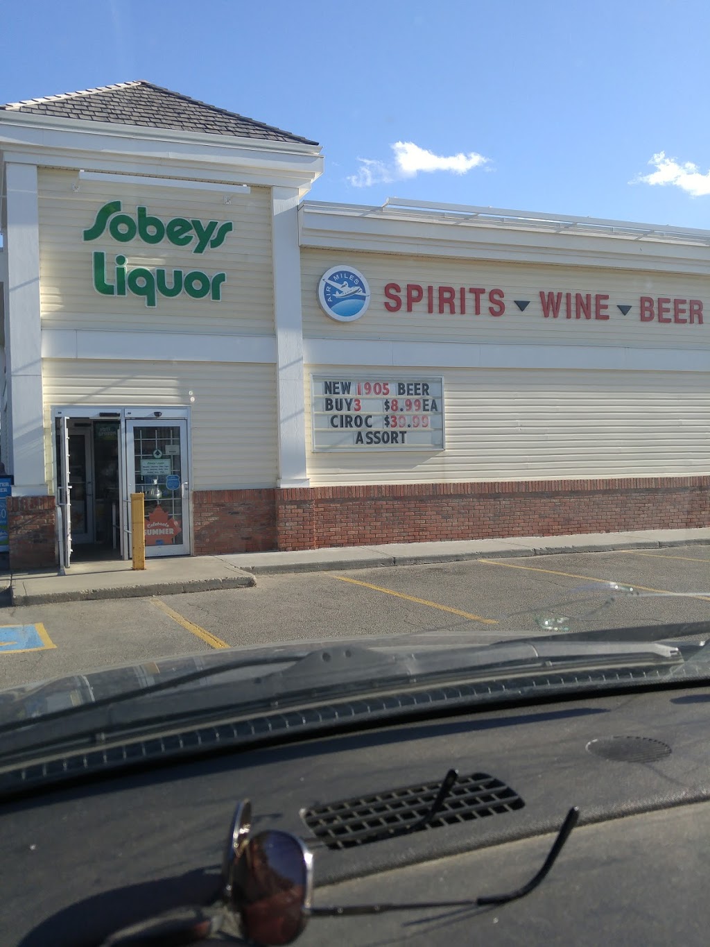 Sobeys Liquor Meadowbrook | 3803 34 St NW, Edmonton, AB T6T 1N2, Canada | Phone: (780) 463-4900