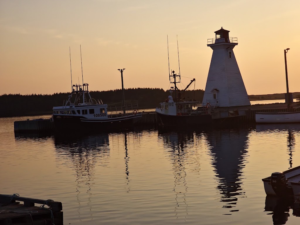 Mabou Harbour Lighthouse | Mabou Harbour Mouth, NS B0E 1X0, Canada | Phone: (902) 853-3136