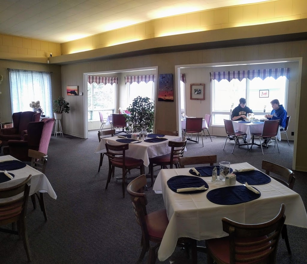 River Run Restaurant | 25 North Harbour Rd E, Goderich, ON N7A 1W7, Canada | Phone: (519) 440-7205