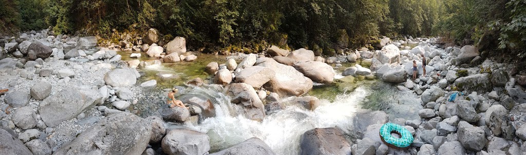 Cascade Falls | Cascade Falls Trail, Fraser Valley F, BC V2V 7G7, Canada