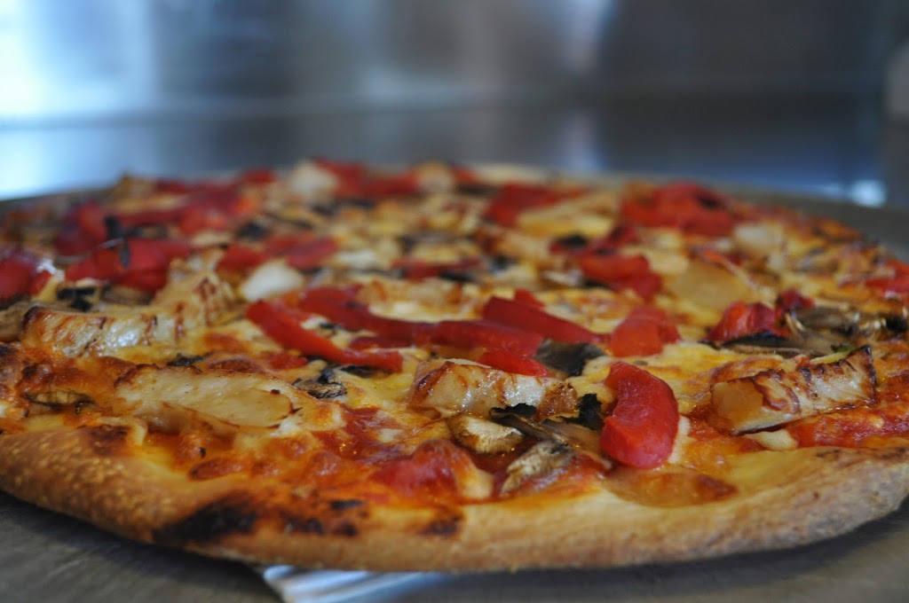 Pizzaville | 31 Colossus Dr #101, Woodbridge, ON L4L 9K4, Canada | Phone: (416) 736-3636