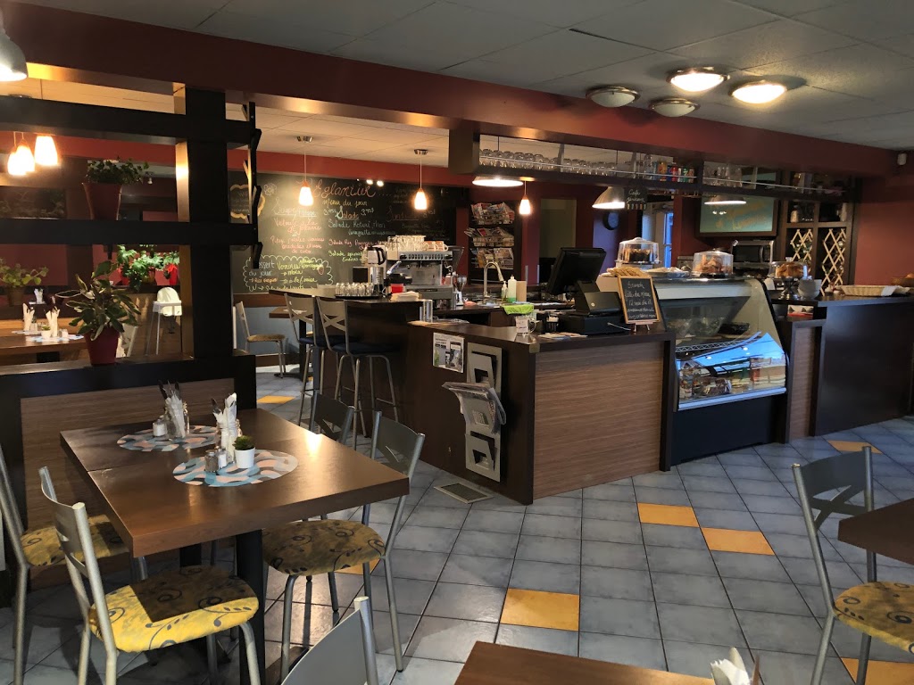 Café Bistrot lÉglantier | 606 Rue Saint-Antoine, Contrecoeur, QC J0L 1C0, Canada | Phone: (450) 401-1011