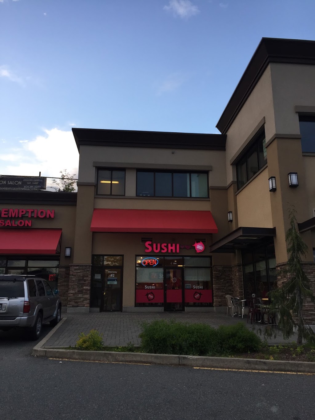 Youngs Kitchen Sushi | #C-100, 7871 Stave Lake St, Mission, BC V2V 6B2, Canada | Phone: (604) 287-8111