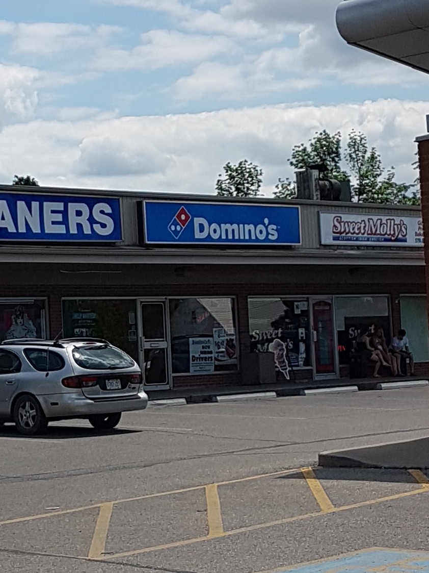Dominos | 352 Queen St, Acton, ON L7J 1R2, Canada | Phone: (519) 853-9000
