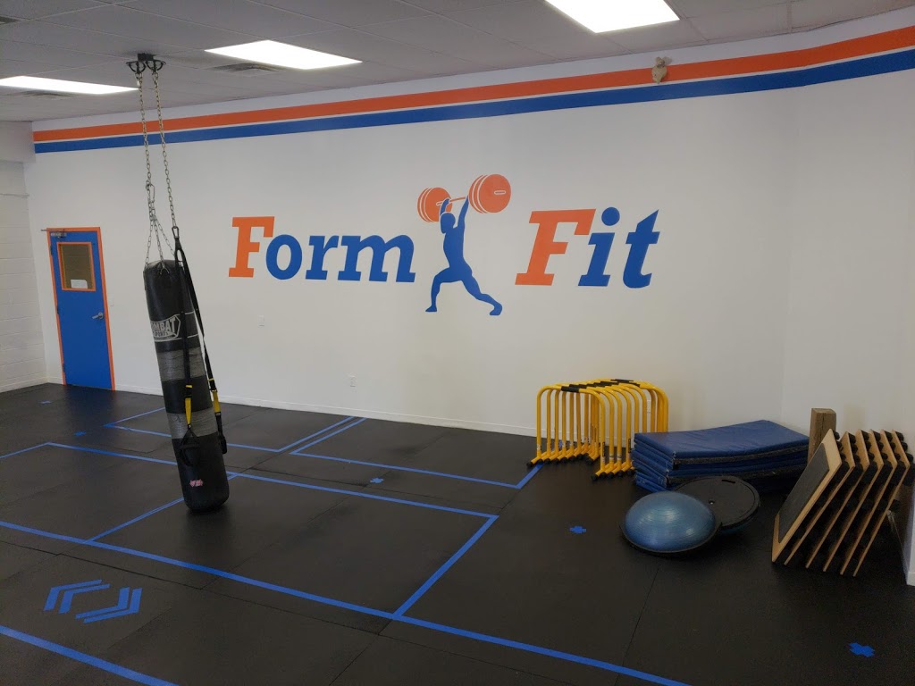 Form Fit Gym | 66 Regent St, Blenheim, ON N0P 1A0, Canada | Phone: (519) 676-9188