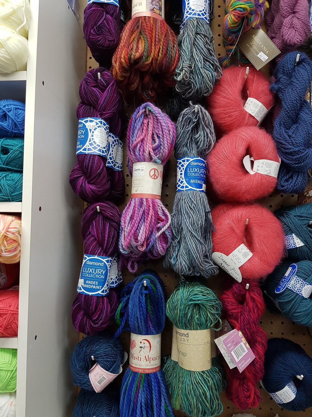 Country Yarns | 2776 Lasalle Line, Petrolia, ON N0N 1R0, Canada | Phone: (519) 882-8740