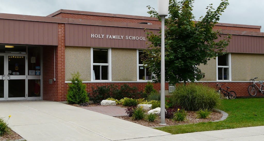 Holy Family School | 334 10th Ave, Hanover, ON N4N 2N5, Canada | Phone: (519) 364-2760