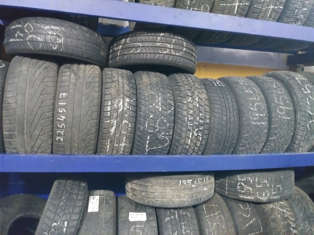 A1 Tires Unlimited | 678 Simcoe St S Units 3&4, Oshawa, ON L1H 4K3, Canada | Phone: (905) 432-8473